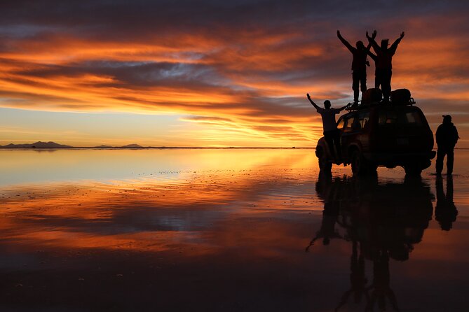 5-Hour Uyuni Salt Flat Tour Stargazing and Sunset/Sunrise In Group - Key points to know before booking
