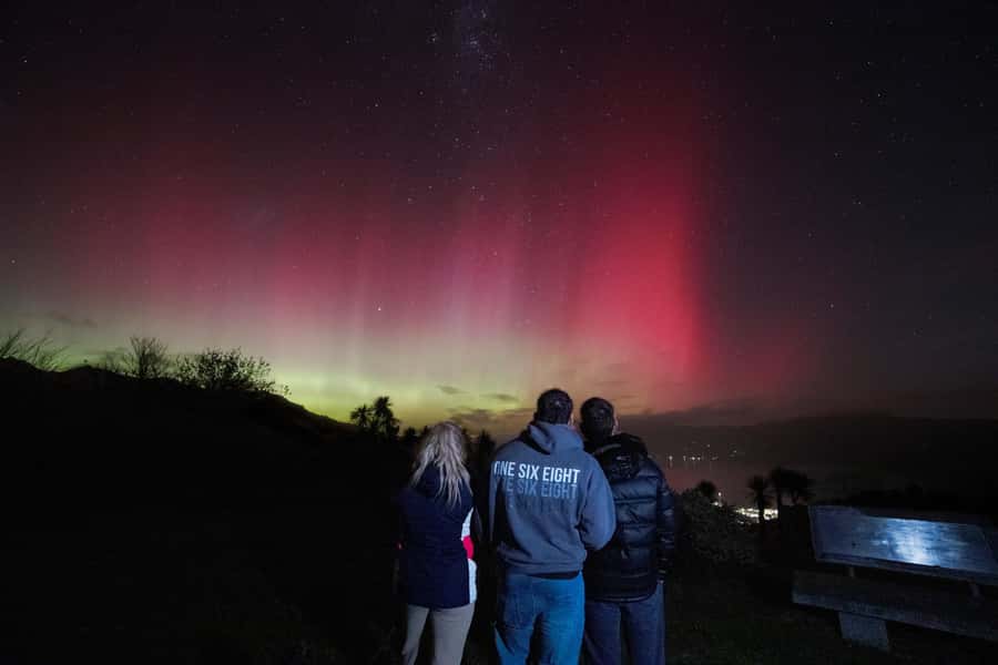 Akaroa: Stargazing Tour with 2 Telescopes & Souvenir Photos - A 90-minute evening with a clear plan