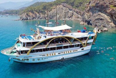 Antalya / Kemer : Mega Star Party Boat Trip w/ Lunch & Transfer