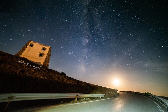 Astronomical excursion to Ustica - The 10:15 pm meeting and the walk into darkness