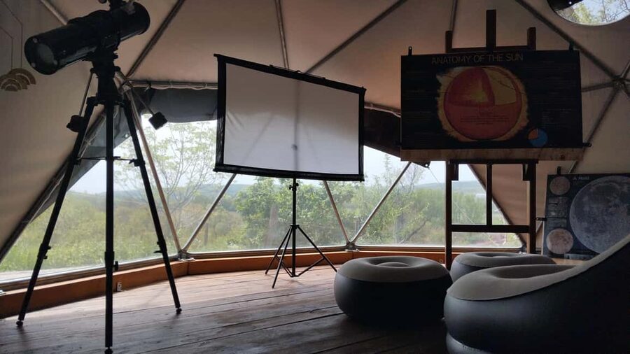 Balaton: All-Weather Private Stargazing & Planetarium Tour - Who should book this experience?