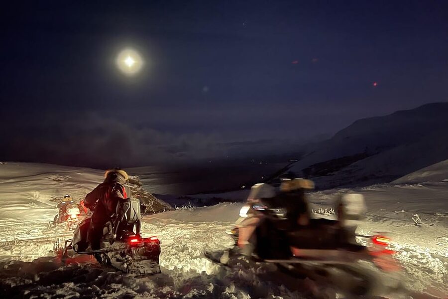 Björkliden/Abisko: Night Sky Snowmobile Tour - Who should book this Aurora outing