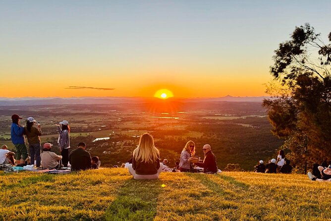 Brisbane: Glow Worms, Sunset, Telescope Stargazing & Dinner - Sunset on Tamborine Mountain