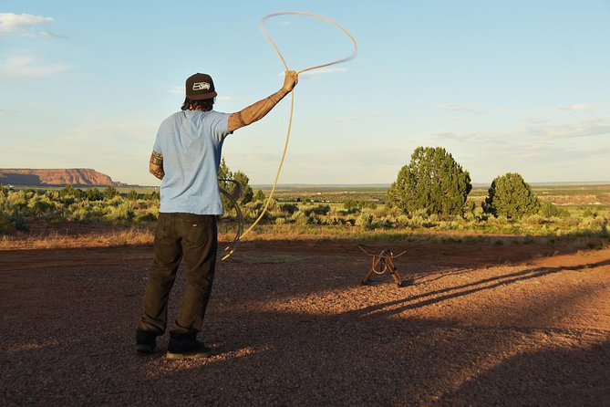 Campfire S'mores and Stars Tour in Kanab - Longhorn cattle add an unexpected ranch visit