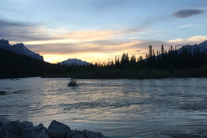 Canmore: Stargazing and Nature by Nightfall Walking Tour - 2hr - Stargazing away from Canmore’s lights