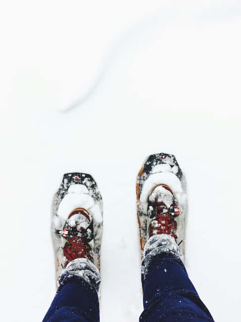 Chamonix: Snowshoe Walk Under the Stars with a Private Guide - Warm drinks and quiet pauses