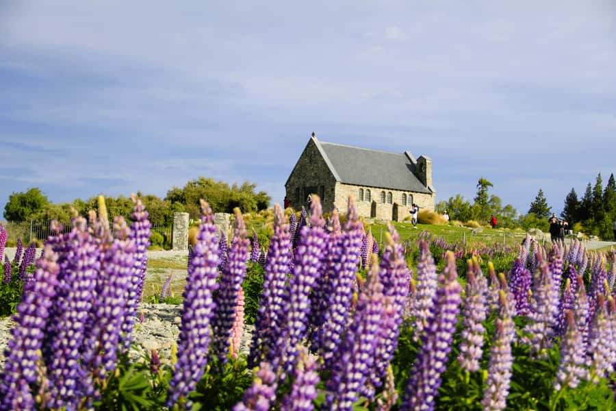 Christchurch: Lake Tekapo Stargazing & Mount Cook 2-Day Tour - Day one from Christchurch to Lake Pukaki