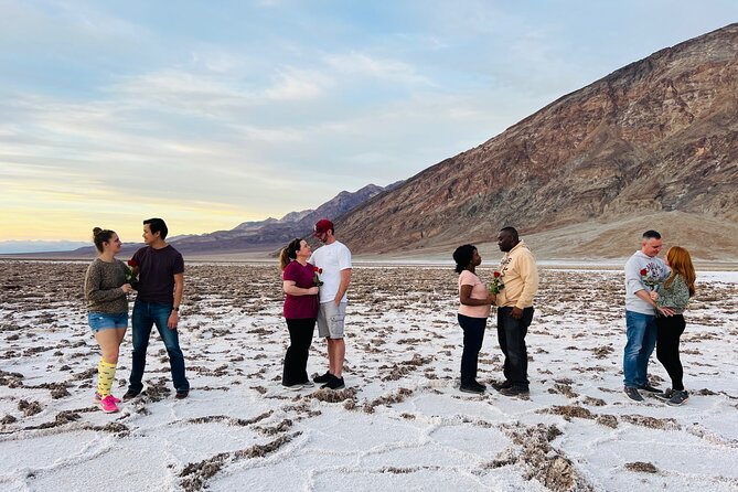 Death Valley Day & Night Tour - Scenic Stops, Sunset & Stargazing - Zabriskie Point and the golden badlands