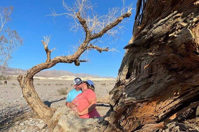 Death Valley Day & Night Tour - Scenic Stops, Sunset & Stargazing - Artist’s Palette and the final daylight colors
