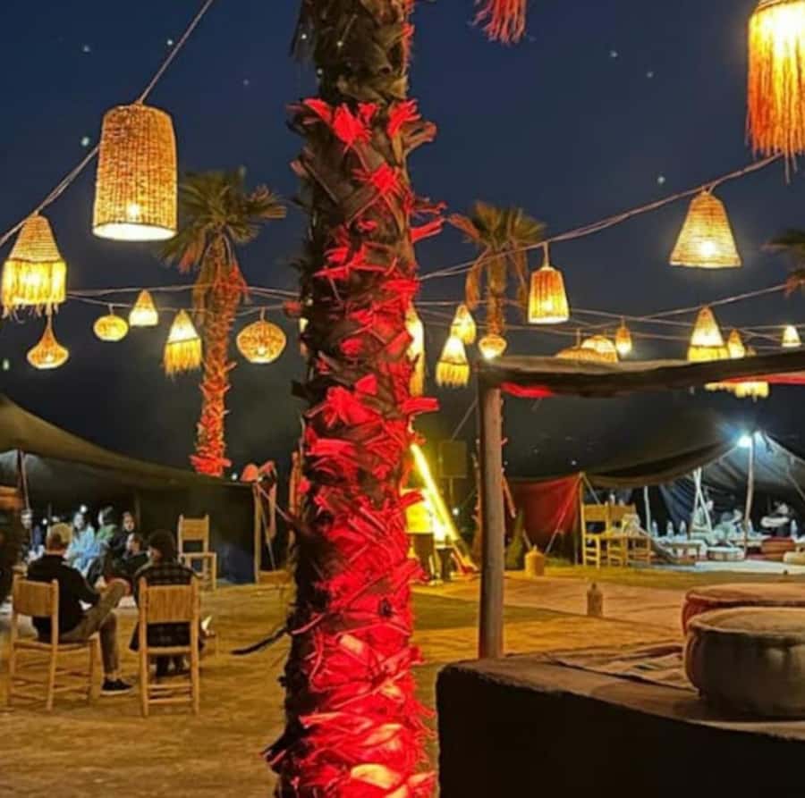 DINNER IN AGAFAY DESERT UNDER THE STARS WITH SHOW AND CAMELS - Leaving Marrakech for the pale hills of Agafay