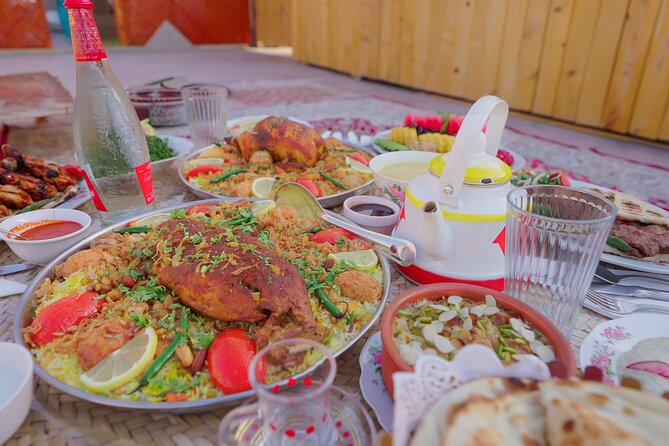 Dubai: Al Marmoom Oasis Vintage Safari: Camels, Stargazing & Meal - A short camel ride and a warm Emirati welcome