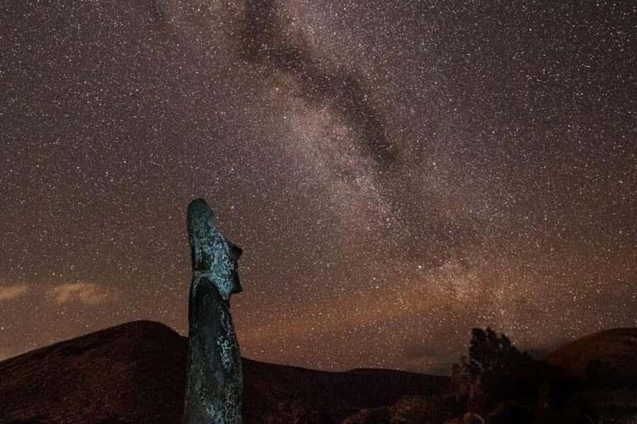 Easter Island: Rapa Nui Stargazing Tour - The remote observation site and telescope session