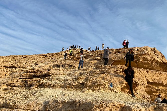 Edge of the World with 4x4 vehicles, sunset Dinner and stargazing - The rough road and the open desert