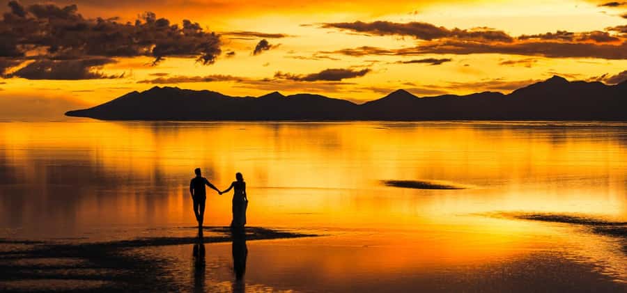 From Uyuni: Salar de Uyuni Stargazing and Sunset/Dawn - What the four-hour evening actually feels like