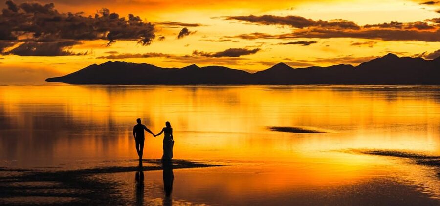 From Uyuni: Salar de Uyuni Stargazing and Sunset/Dawn - Who will get the most from this tour