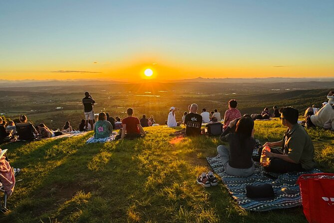 Gold Coast: Glow Worms, Sunset & Stargazing with BBQ dinner - From Surfers Paradise to Tamborine Mountain