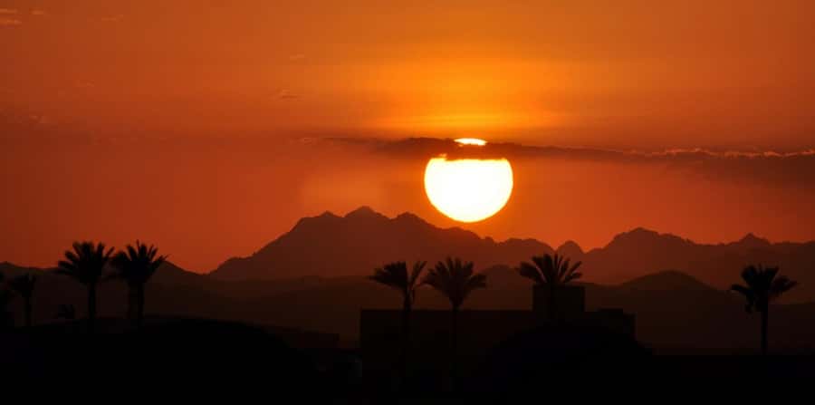 Hurghada: ATV Tour with Camel Ride, Dinner Show & Stargazing - Dinner, Dancing, and the Desert Camp