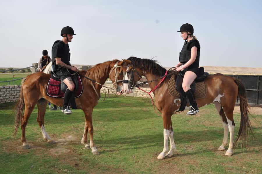Hurghada: Horse Ride, BBQ Dinner, and Stargazing - One hour on horseback through desert valleys
