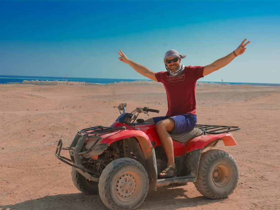 Hurghada: Quad Bike, Camel, Show, Dinner, & Stargazing Trip - Sunset dinner, live entertainment, and stargazing