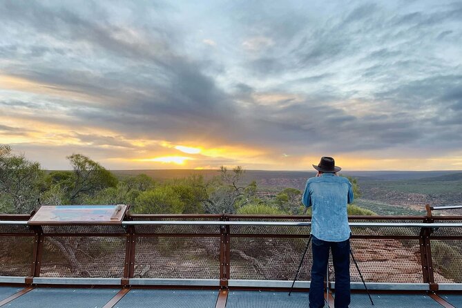 Kalbarri Skywalk Sundowner and Stargazing Tour - What the $118.35 price includes