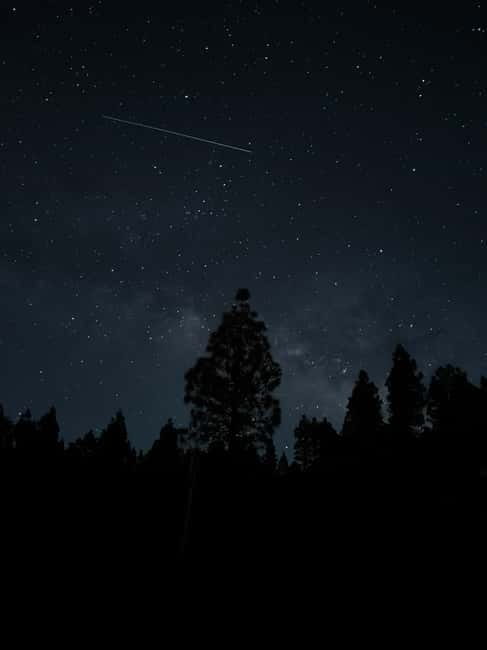 La Palma: Stargazing in the best sky in the world - The telescope brings the Moon and planets close