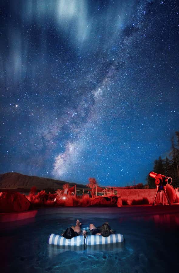 Lake Tekapo: 1.5-Hour Hot Pools & Stargazing Experience - What $112 per person gets you