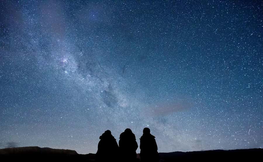 Lake Tekapo: Stargazing Experience at Cowan's Observatory - Warm clothing is essential, even in summer