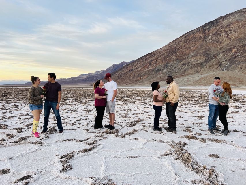 Las Vegas: Death Valley Day Trip with Stargazing - Badwater Basin and the lowest point in North America