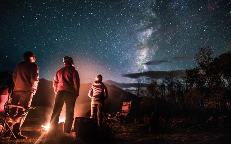 Las Vegas: Stargazing In The Mountains & Shooting Stars - The local bar stop