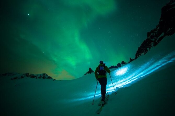 Levi: Aurora Borealis Tour and Stargazing Experience - Köngäs and the route into darker country