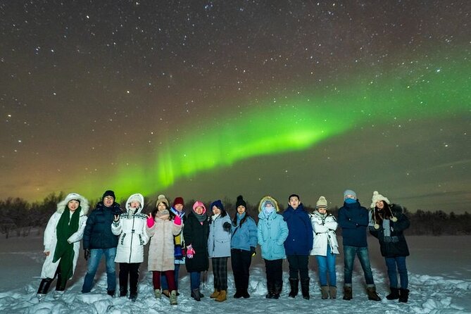 Levi: Aurora Borealis Tour and Stargazing Experience - What to bring for a comfortable night