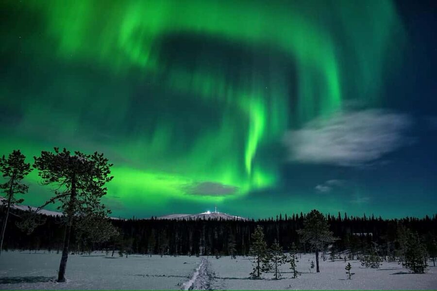 Levi: Northern Lights Tour and Stargazing by Telescope - Telescope views when the aurora stays quiet