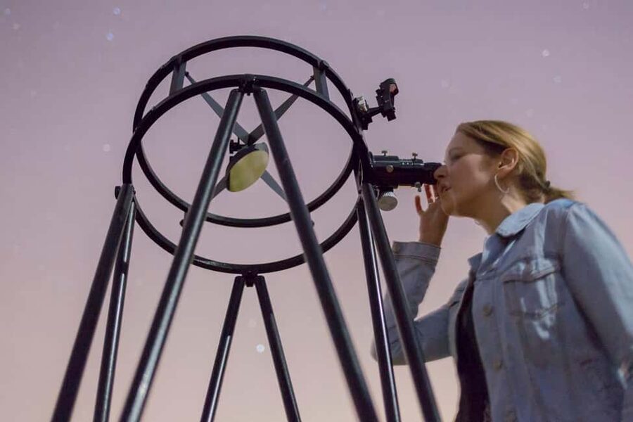 Madrid: Night sky observation with an expert astronomer - The 200-meter walk to the observing site