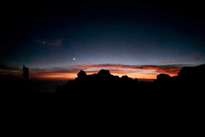 Magic Stargazing & Sunset in Teide with Dinner + Telescopes - Telescope viewing with a Starlight astronomer