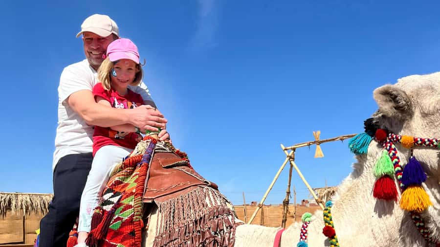 Makadi Bay: BADU Luxury Bedouin Dinner Experience & Stargaze - Music, dance, and storytelling after dinner