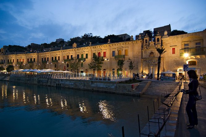 Malta under the stars guided tour of Valletta Waterfront, Rabat & Mdina - Valletta Waterfront when the harbor lights come on