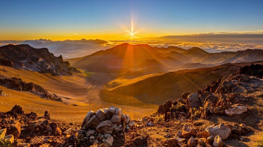 Maui: Haleakala Sunset and Stargazing Tour with Dinner - Key points to know before you book