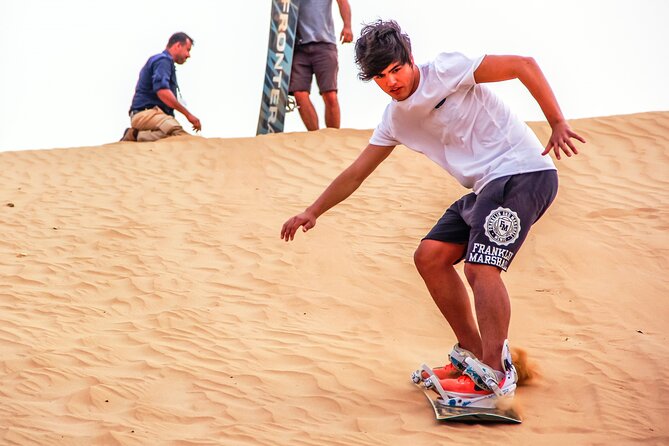 Mleiha Dubai Desert Safari with Stargazing and Dinner - Stargazing works best as a quiet final act