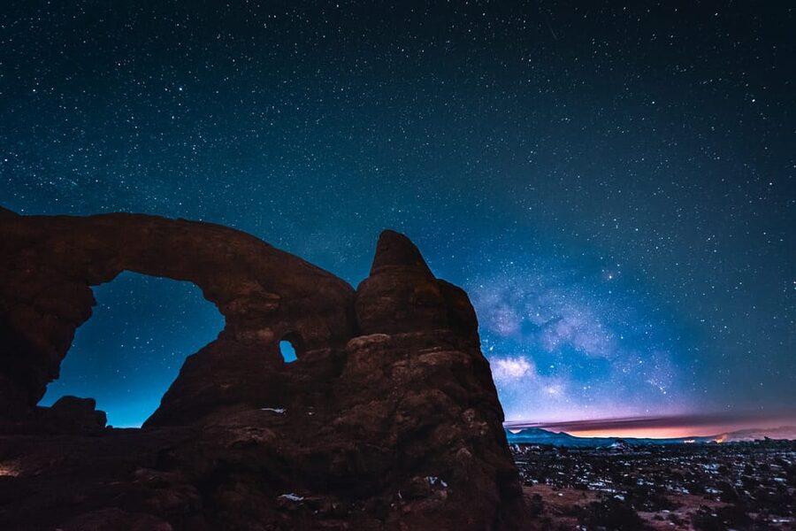 Moab: The Windows Astro-Photography and Stargazing Hike - The North and South Windows by red light