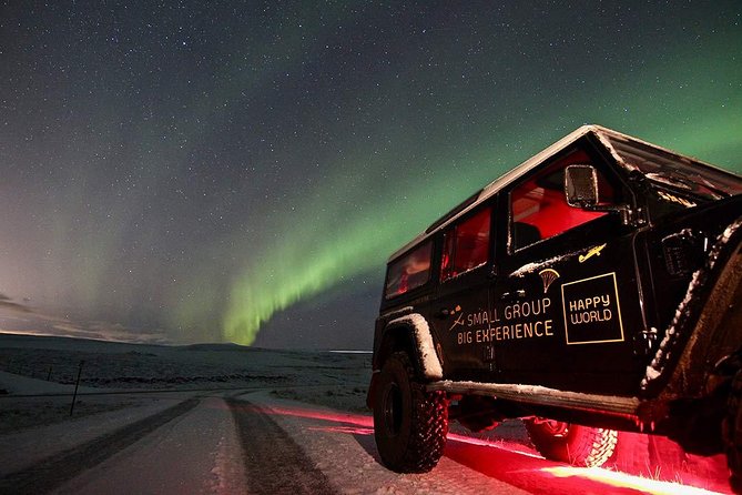 Northern Lights and Stargazing Small-Group Tour with Local Guide - A quick look at the Northern Lights exhibition center