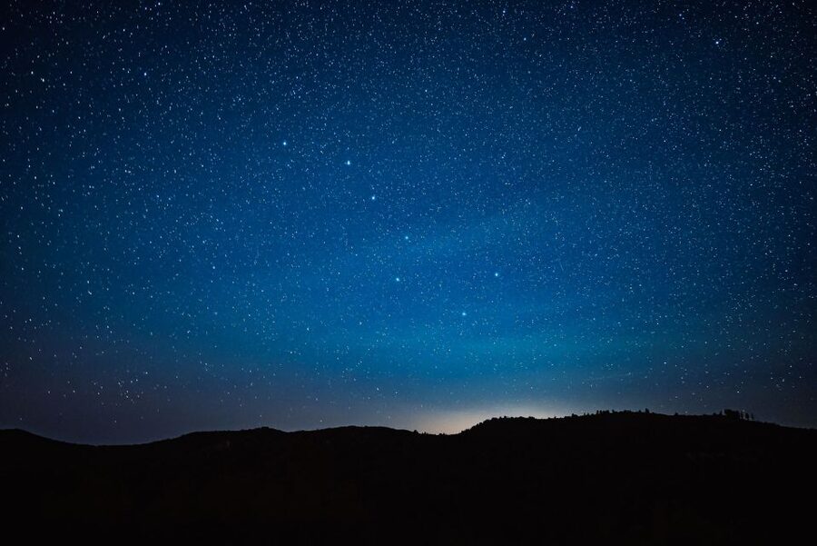 Orderville: East Zion Stargazing Trip with Hot Chocolate - Why East Zion is a good place to look up