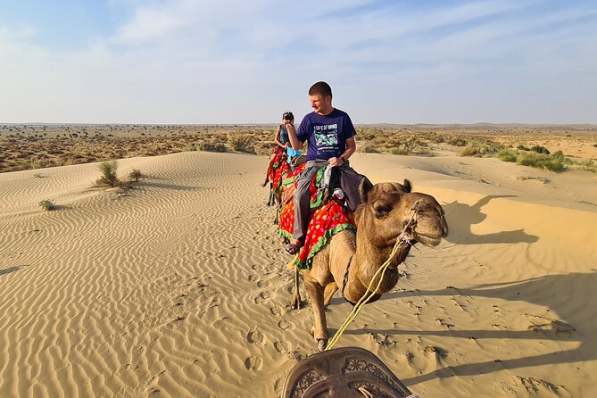 Overnight Camel Safari: Non-Touristic, Sleep Under the Stars! - Sunrise and breakfast in the dunes