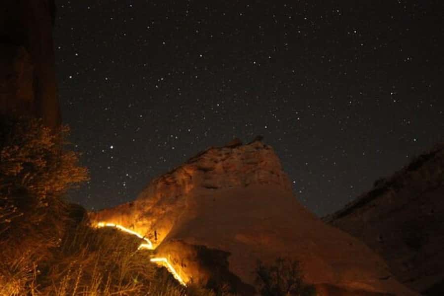 Page: Antelope Valley Canyon Stargazing Night Hike - Why stargazing in a slot canyon feels different