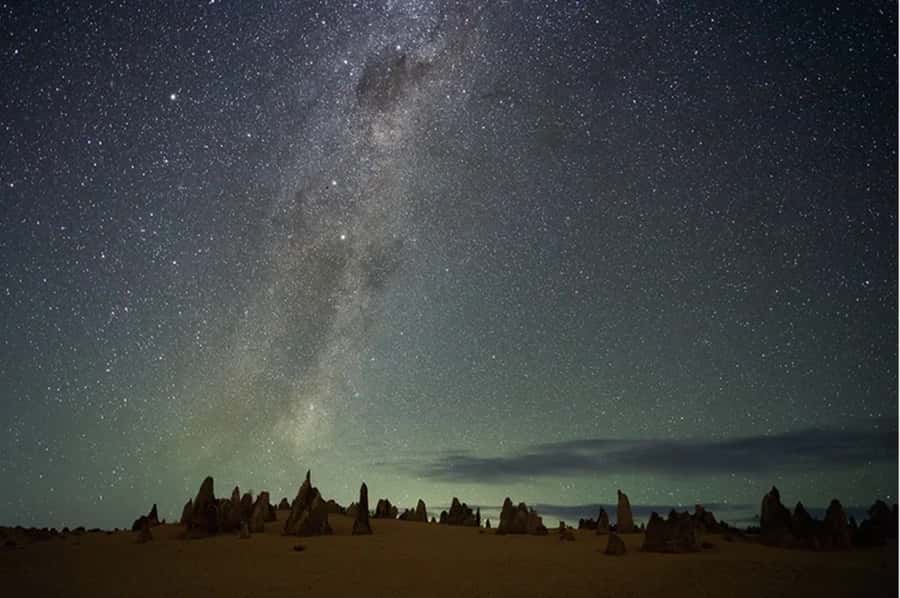 Perth: Pinnacles Desert Sunset & Stargazing with Dinner - Why the Pinnacles work so well at sunset