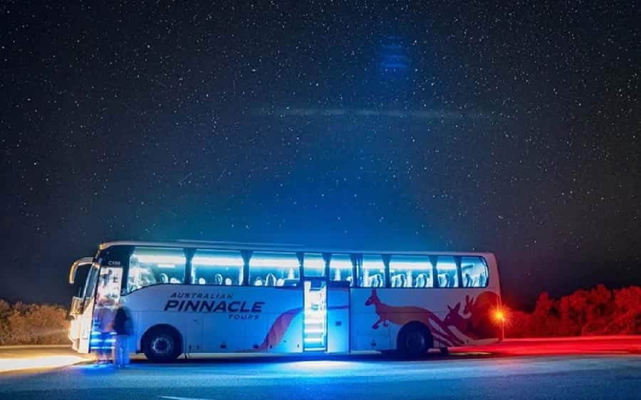 Perth: Pinnacles Desert Sunset & Stargazing with Dinner - Stargazing without Perth’s city glow