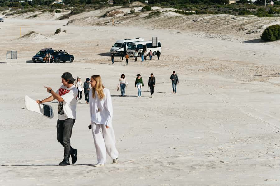 Pinnacles Desert: Sunset BBQ & Stargazing Tour +Sandboarding - The guide makes a long day easier