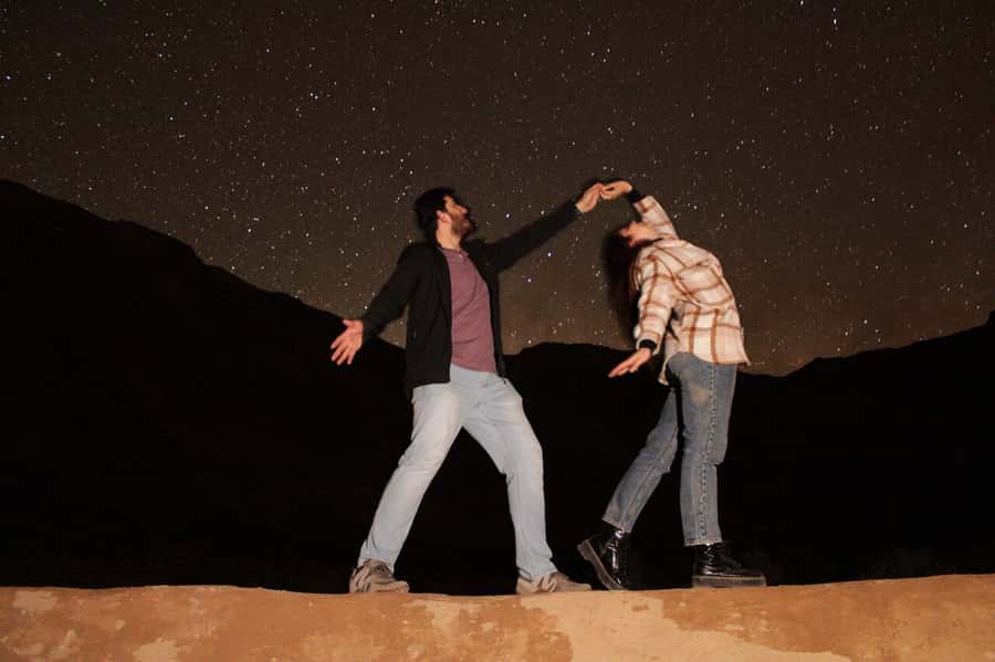 Pisco Elqui: Mountaintop Stargazing and Night Portrait - How the group size affects the evening