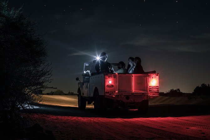Private Night Vintage Land Rover Desert Safari & Stargazing - Why this night safari feels different