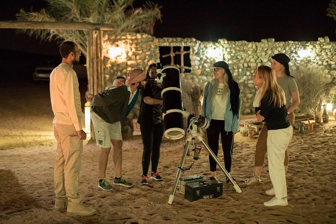 Private Night Vintage Land Rover Desert Safari & Stargazing - Timing, clothing, and useful planning tips