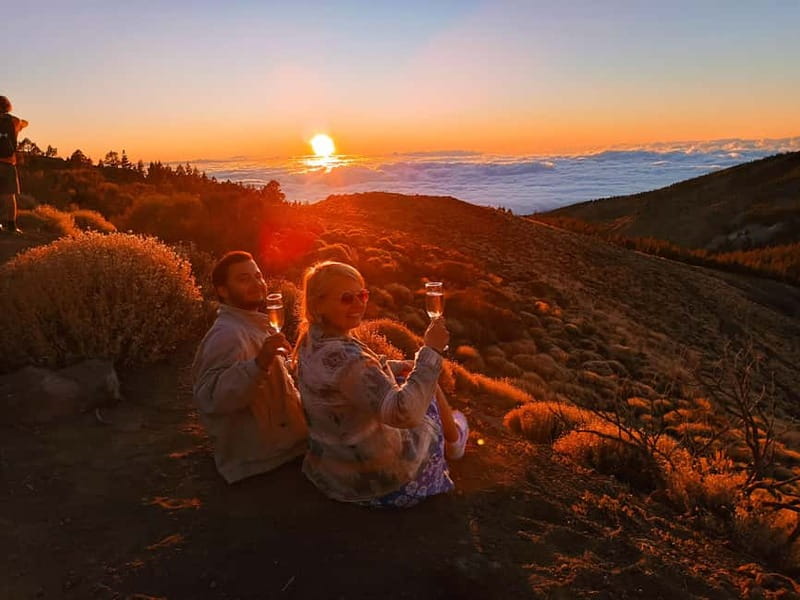 Puerto Cruz: VIP Teide Sunset & Stars, Guachiche Lunch+Cava - Why this Teide outing works so well